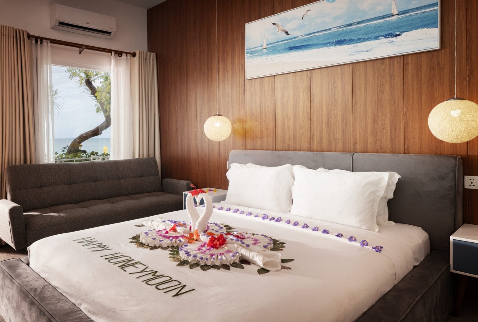 Deluxe Double Sea View - bed