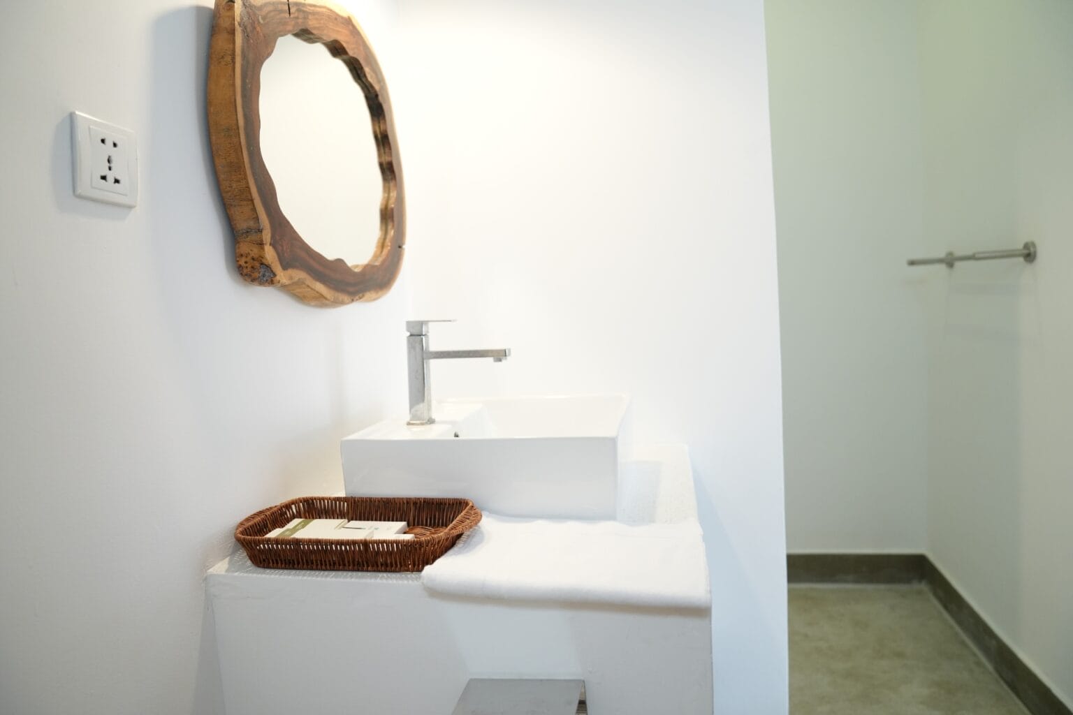 Standard Double Garden View - bathroom 1